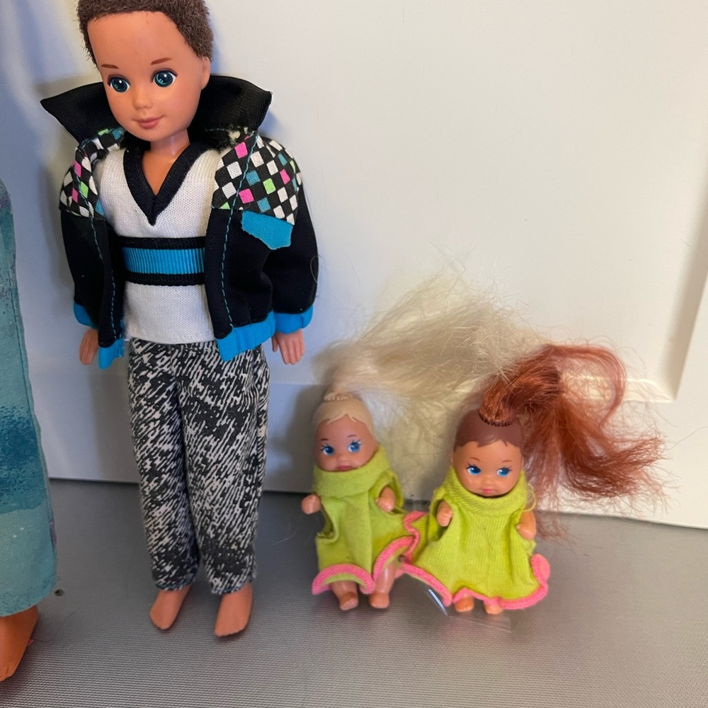 Lot of Barbie Dolls (13) A Mixture/ All bendable Parts - As is - VGC - Picture 6 of 7